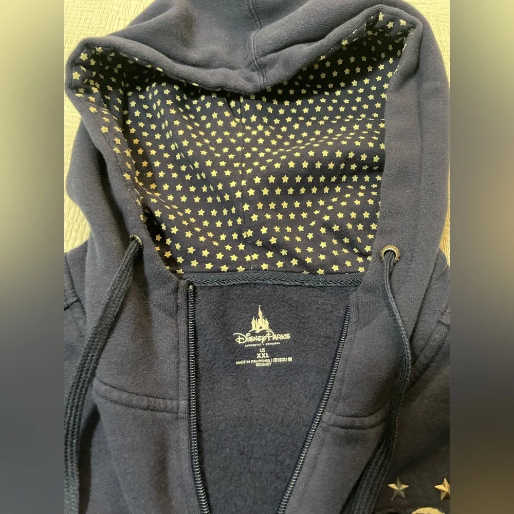 🖤❤️ Disneyland Resort Blue Zip Up Hoodie with Mickey Mouse Design, size XXL